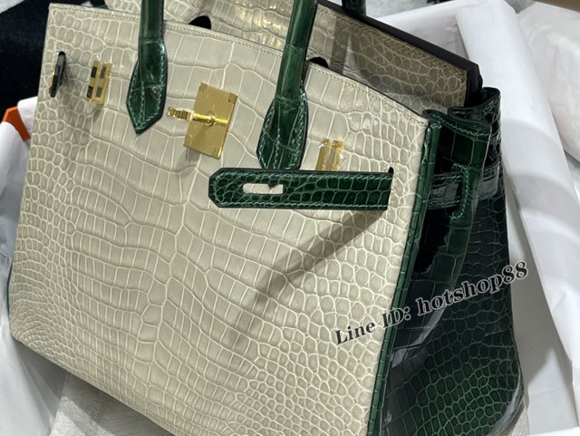 Hermes專櫃經典款手提女包 愛馬仕灣鱷birkin30亮面倒v加馬蹄金扣全手工鱷魚皮包 zhh1168